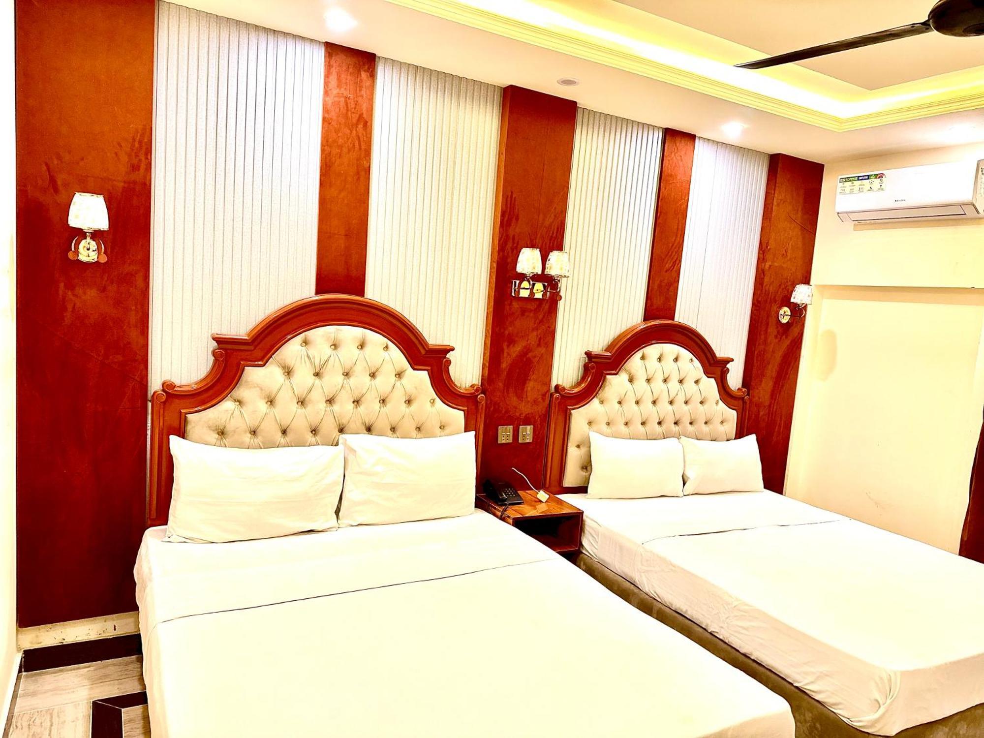 Blue Moon Continental Otel İslamabad Dış mekan fotoğraf