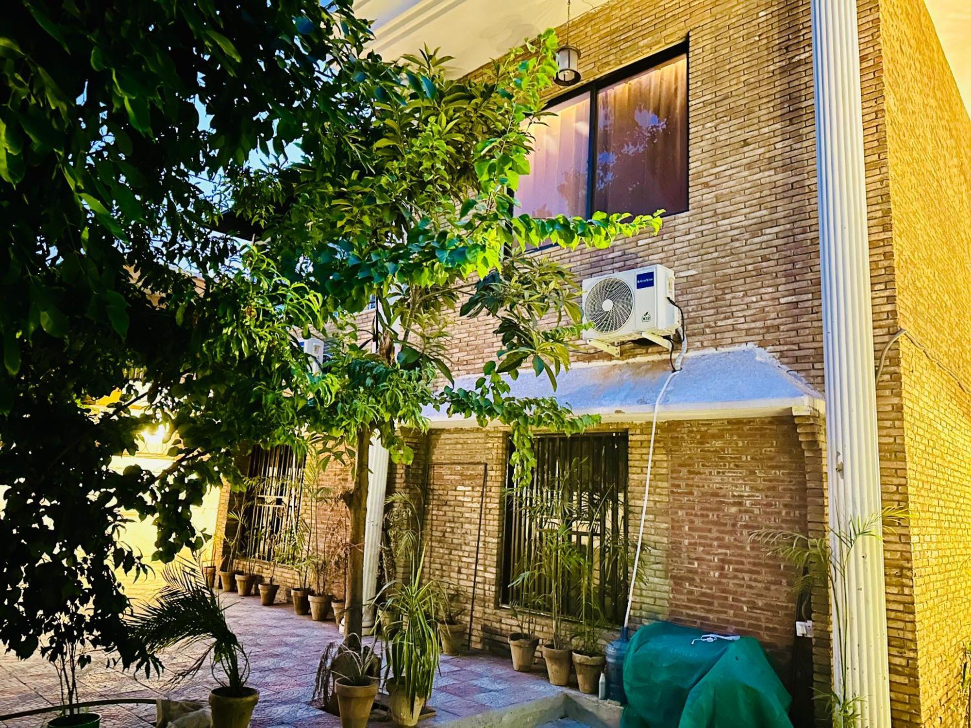 Blue Moon Continental Otel İslamabad Dış mekan fotoğraf